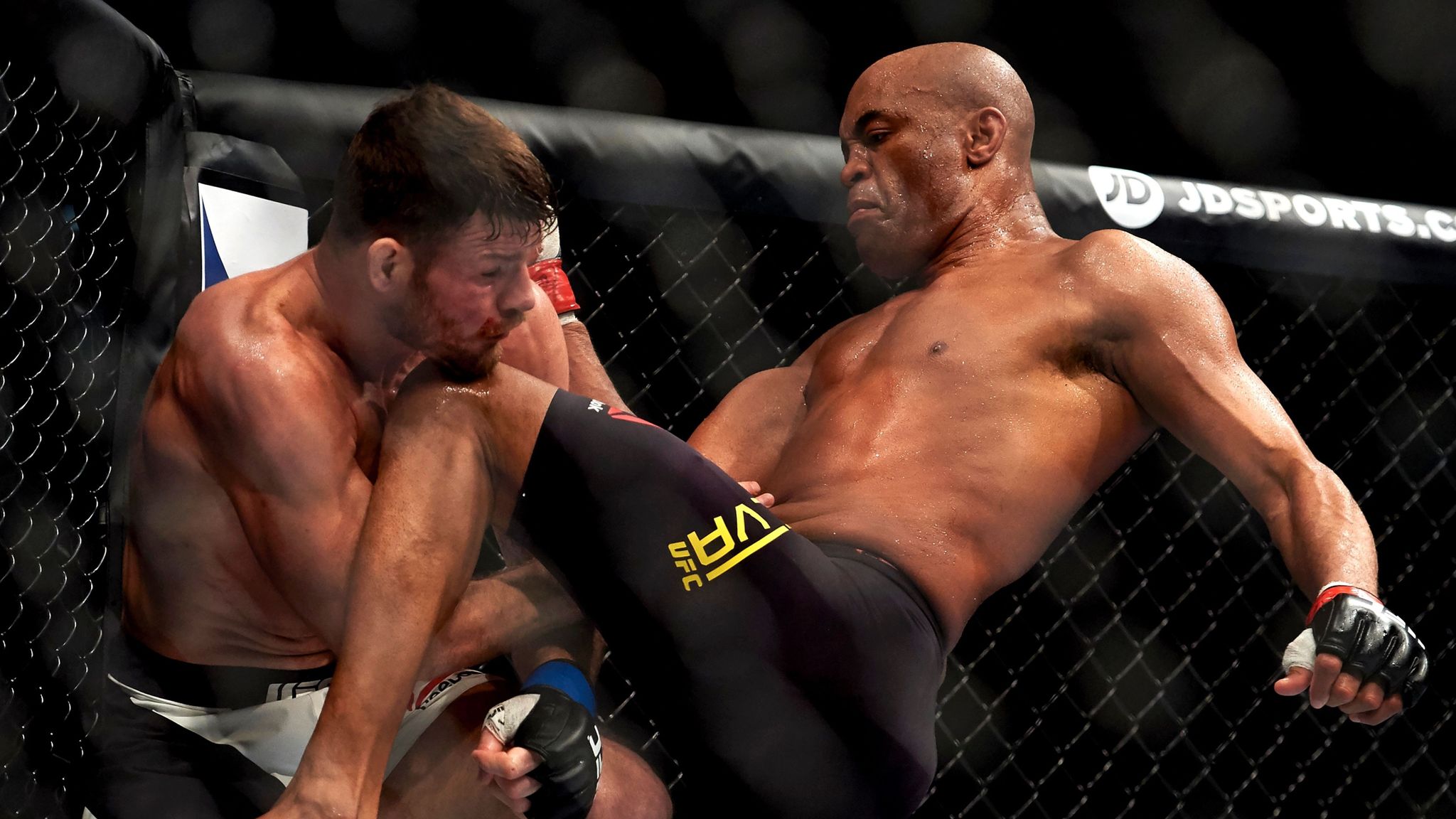 ufc-anderson-silva-michael-bisping_3423496